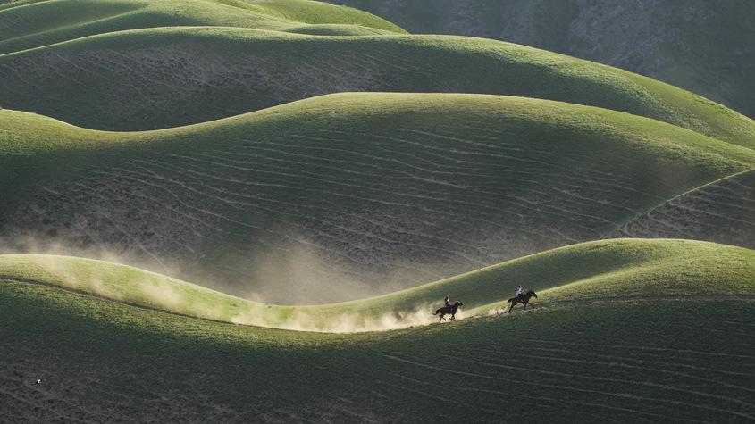 新疆伊犁喀拉峻人體草原獨(dú)特風(fēng)景