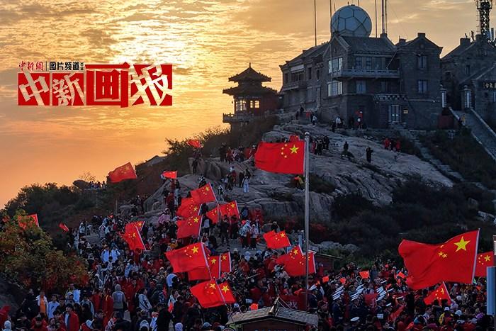 這一抹中國紅 耀動神州