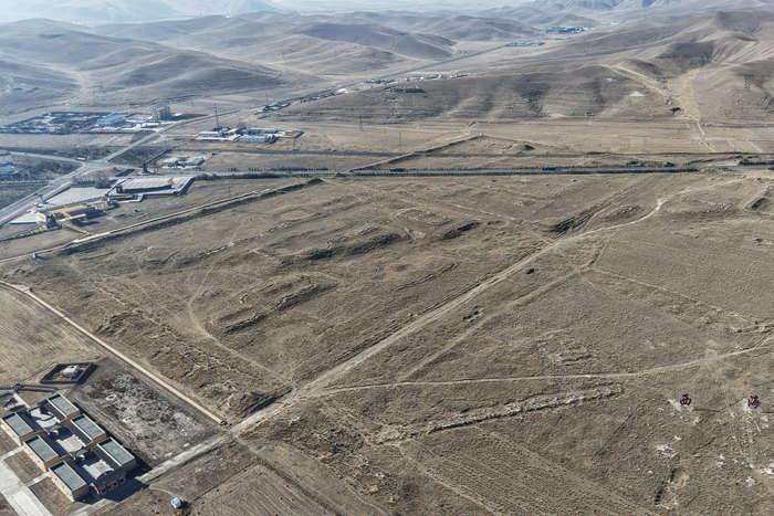 航拍青海海晏西?？す食沁z址