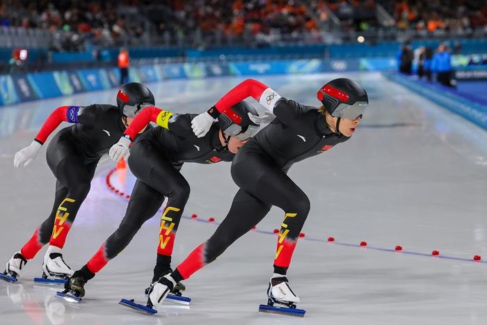 中國隊獲速度滑冰男子團(tuán)體追逐銅牌