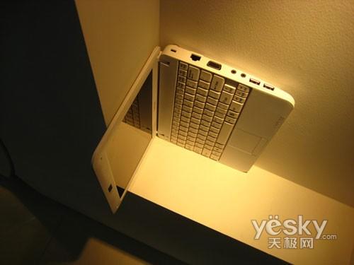 上網(wǎng)本再爆驚人低價 鋒銳S5上市報價2698元