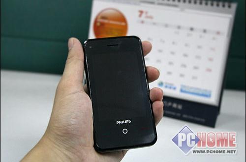 點擊查看本文圖片 飛利浦 V808 - 異軍突起 Android系統(tǒng)智能手機推薦