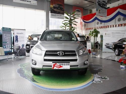 ����Ⱥ�����x��4���N(xi��o)��ǰ���SUV���]