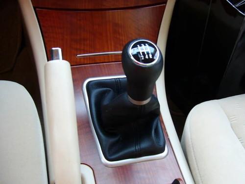 ��Ͳ���10�f(w��n)Ԫ����(gu��)��(n��i)���̓r(ji��)������܇(ch��)�P(p��n)�c(di��n)