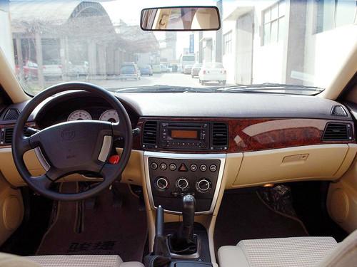 ��Ͳ���10�f(w��n)Ԫ����(gu��)��(n��i)���̓r(ji��)������܇(ch��)�P(p��n)�c(di��n)