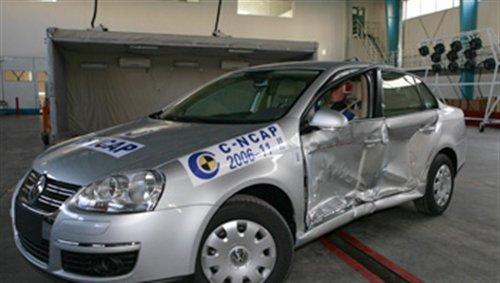 �@��(g��)������ 9�����оo����܇(ch��)��ײ����(du��)�� ��܇(ch��)֮��