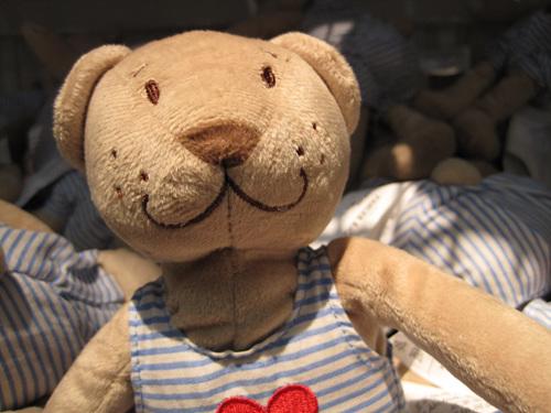 本周數(shù)碼相機(jī)市場(chǎng) 消費(fèi)者關(guān)注度前十熱機(jī)