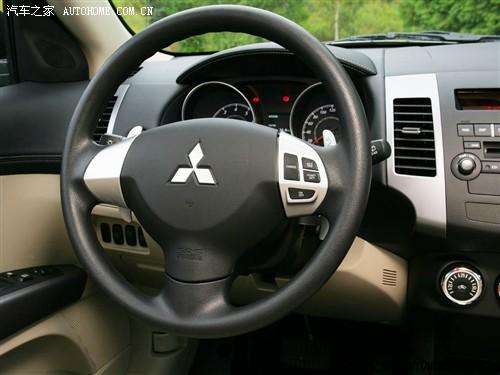 ��܇֮�� �M(j��n)������ outlander ex 3.0 ��Ӣ��