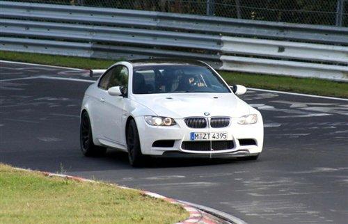 GT4��·�������ƌ��RM3��܇��ՙ���ع� ��܇֮��