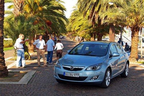 凱越HRV原型 試駕歐寶全新Astra 1.4T 汽車(chē)之家 凱越HRV原型 試駕歐寶全新Astra 1.4T 汽車(chē)之家