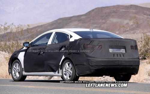 內部配置豐富 全新現(xiàn)代伊蘭特諜照再曝