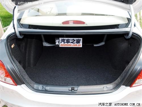 汽車之家 上海大眾 朗逸 08款 2.0 自動(dòng)品軒版