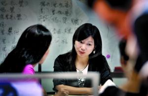 千萬富豪相親派對吸引1500多名女性報(bào)名(組圖)