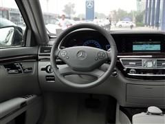 ��܇֮�� �M�ڱ��Y ���Ys�� 2010�� s 300l ���F��