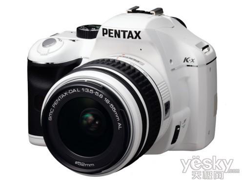 凸顯個性 拒絕撞機(jī) 五彩數(shù)碼相機(jī)推薦