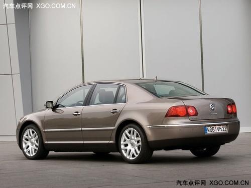 售價(jià)79.25萬(wàn)元起 大眾旗艦新輝騰已上市