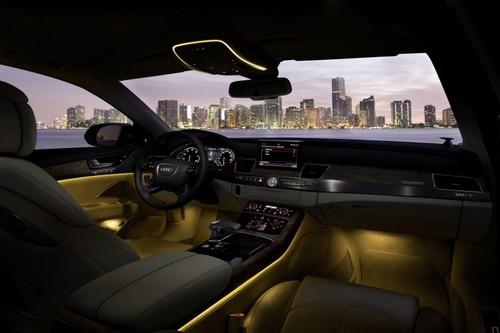 豪華車的準則 海外試駕2011款奧迪A8