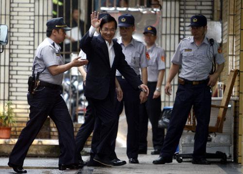 11����������ұװ������������ˮ��������܇�r�����䐂����ý�wӛ�ߓ]���������DƬ��Դ���������硱