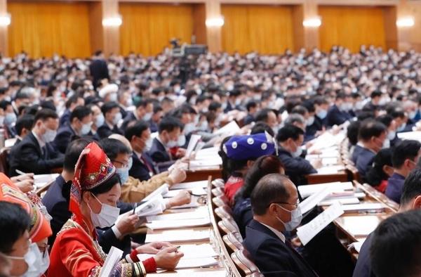 最高法報(bào)告談司法判決：決不向耍橫霸道者讓步，決不遷就縱容惡習(xí)陋俗