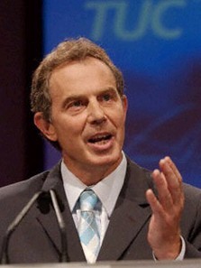 英國官員稱布萊爾應(yīng)獲得與撒切爾同等規(guī)格葬禮