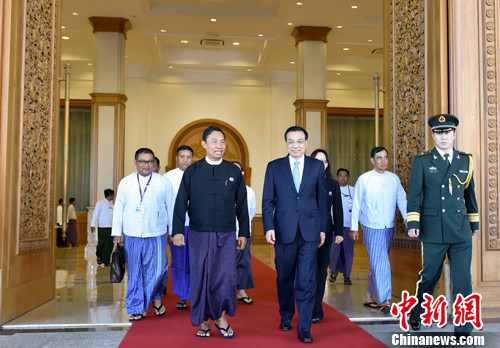 李克強會見緬甸聯(lián)邦議會議長兼人民院議長瑞曼